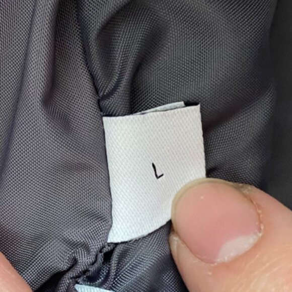 NWOT Collusion Charcoal Gray Unisex Hooded Nylon Puffer Jacket - Picture 4 of 7